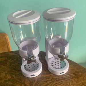 Cereal dispensers